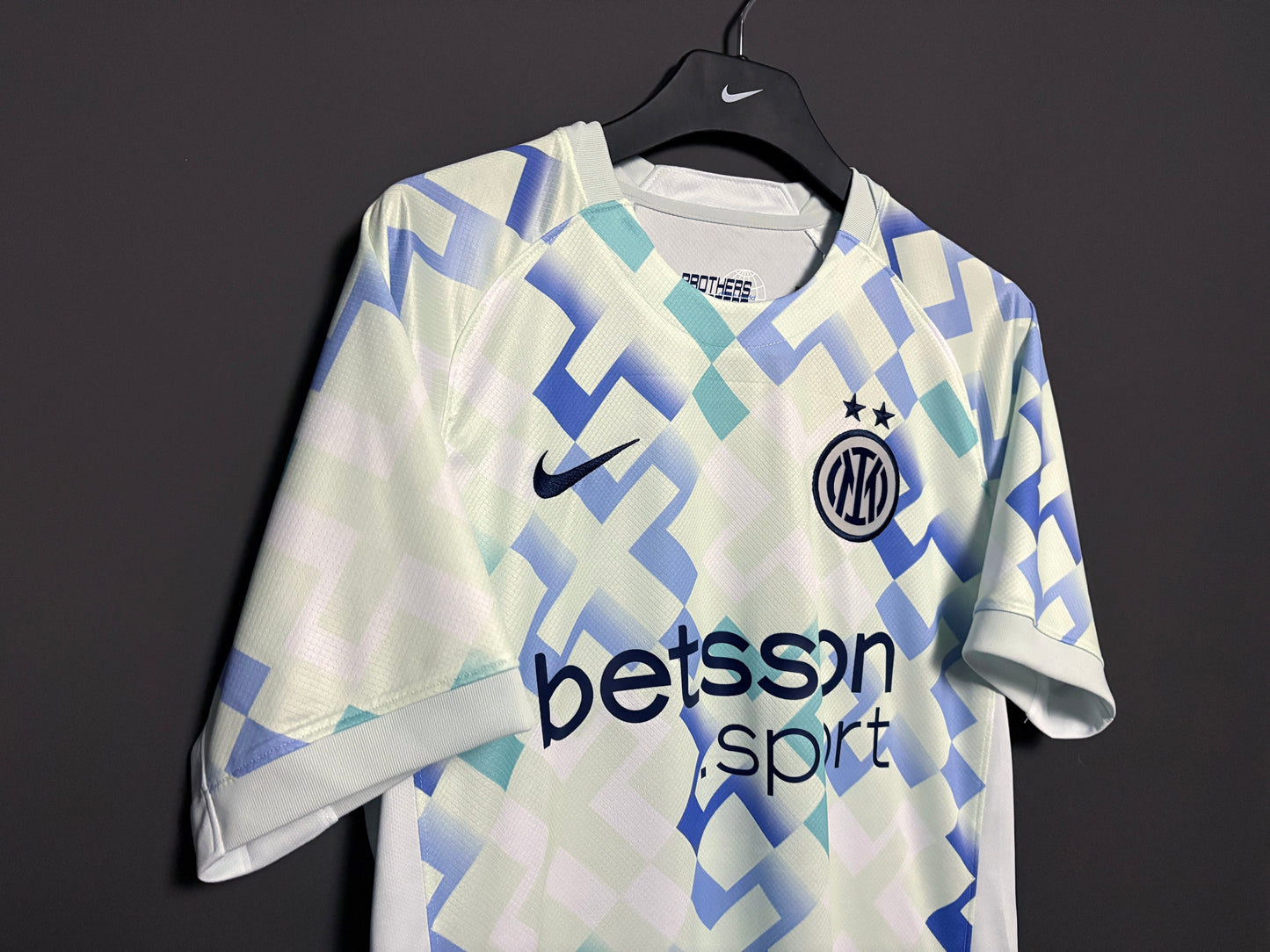 Inter Milans bortatröja