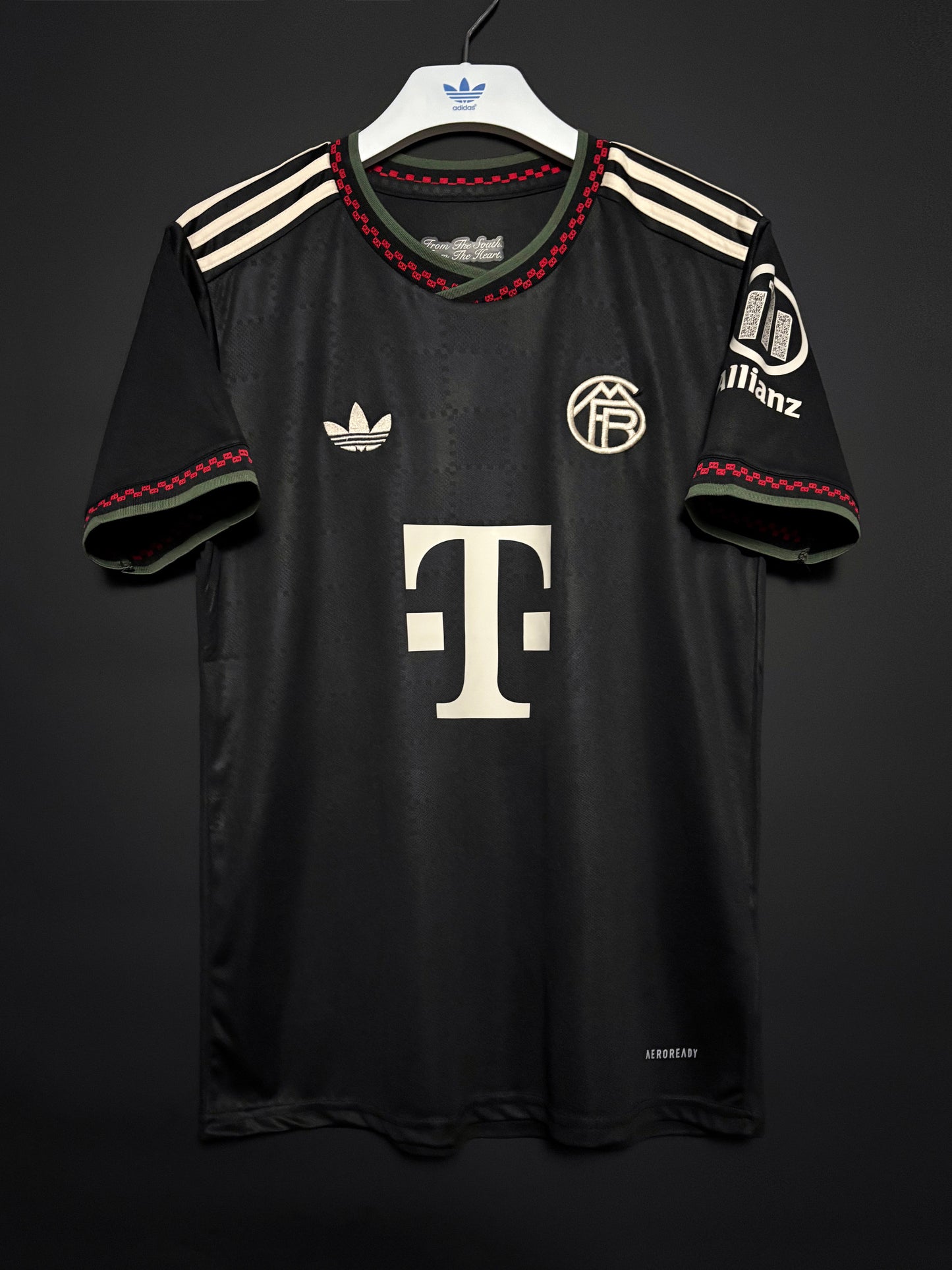 Bayern Münchens tredjetröja