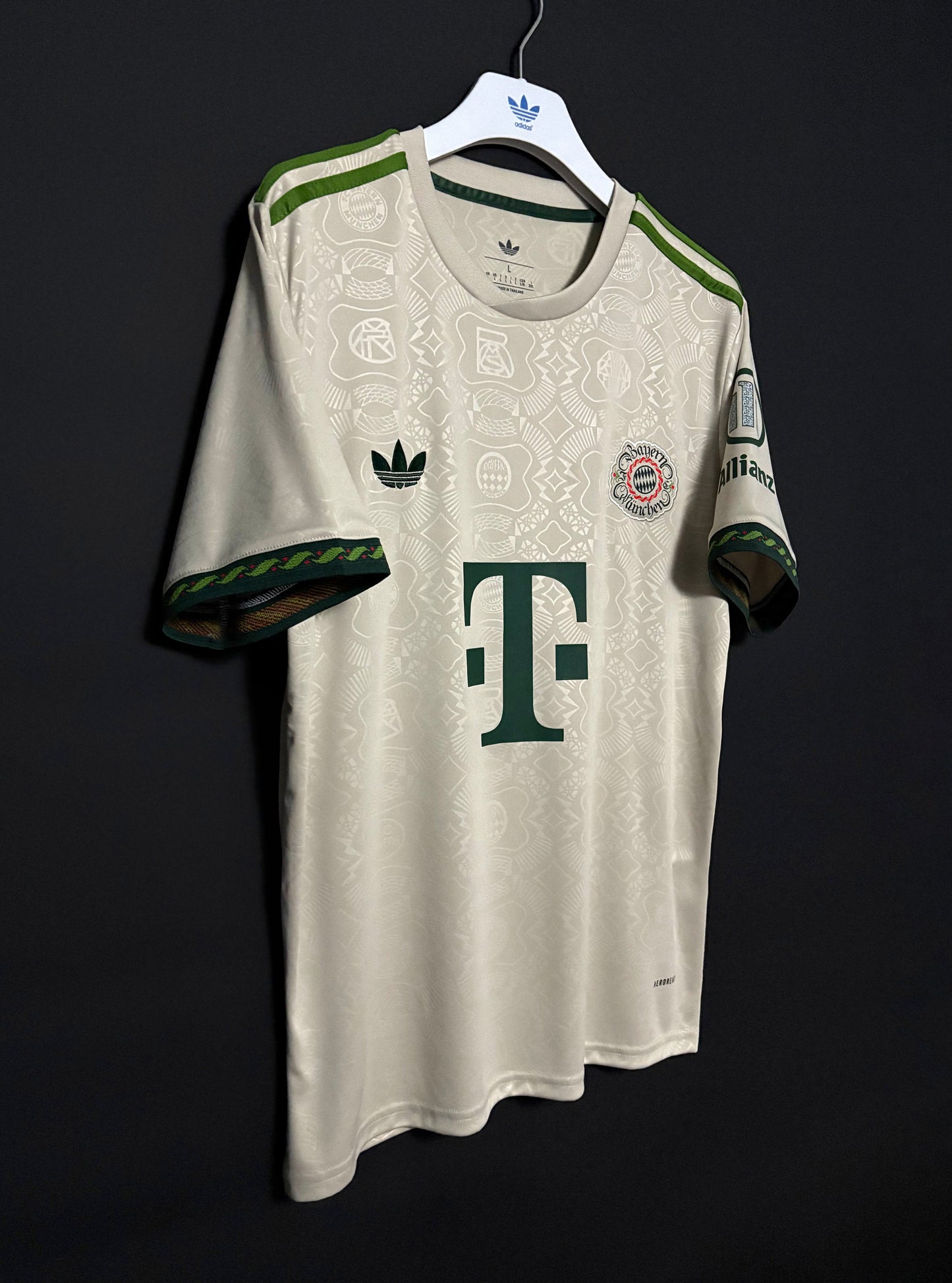 FC Bayern München Wiesn-tröja