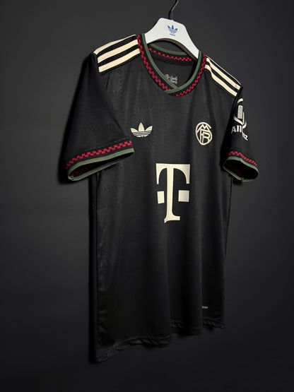 Bayern Münchens tredjetröja