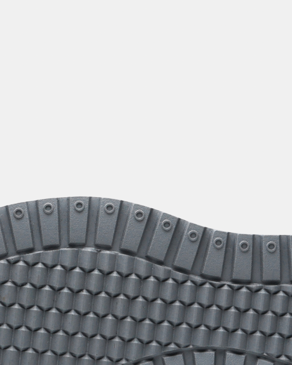 Oslo Stealth Runner