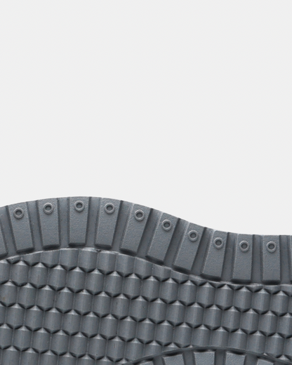 Oslo Stealth Runner