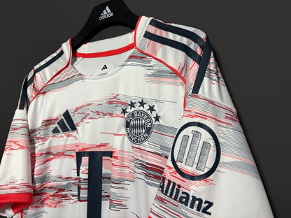 Bayern Münchens bortatröja