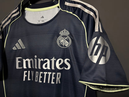 Real Madrids bortatröja