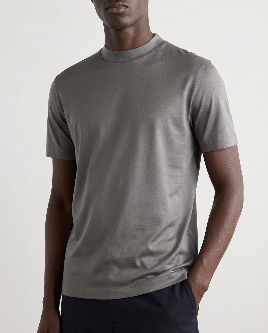 Glansig t-shirt med rund hals